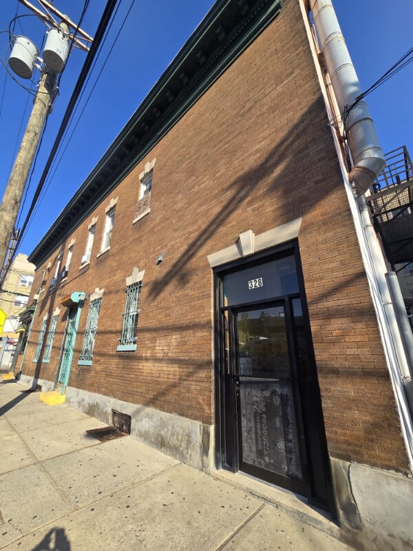 Primary Photo - 328 62nd St