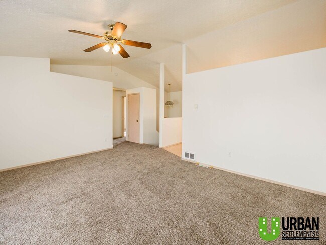 Foto del edificio - Mission Ave. 15313-15315 E