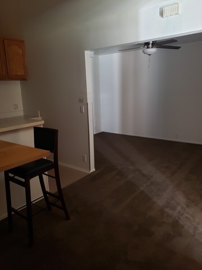 Foto del edificio - 10438 Irma Ave