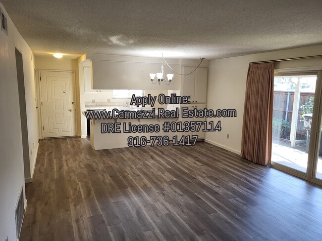 Foto del edificio - 6046 Vía Casitas