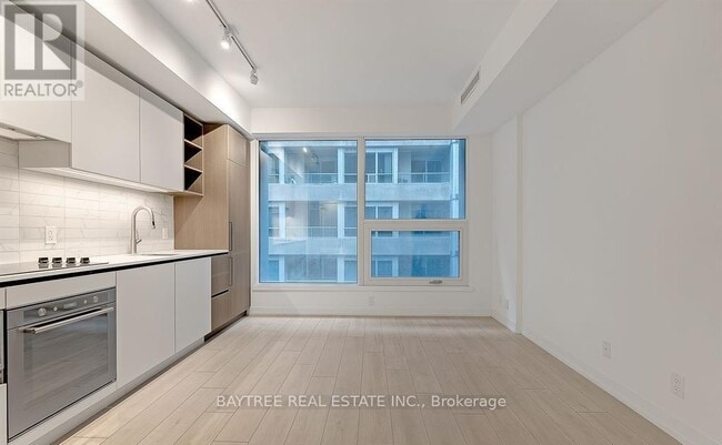 Building Photo - 55 Mercer St