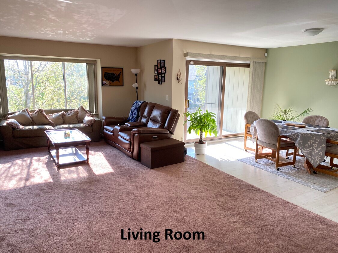 7412 Vassar Unit Apt B, West Bloomfield, MI 48322 Condo for Rent in