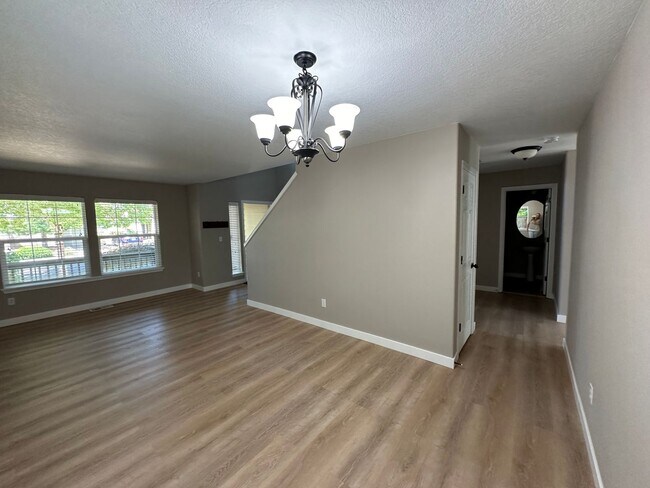 Foto del edificio - Beautiful 3 Bedroom Home in Bridle Springs Community – Available Now!