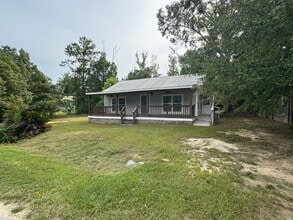 Building Photo - 16590 Gaskin St
