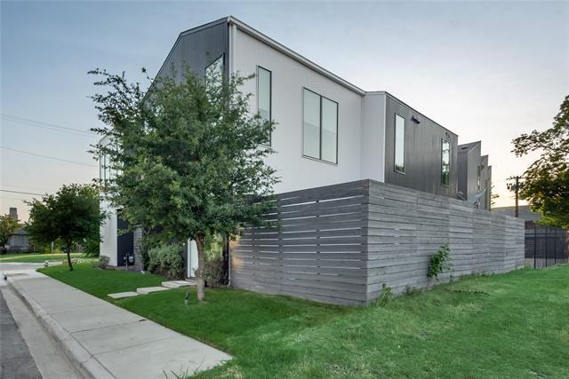 Building Photo - 1504 Burlew St