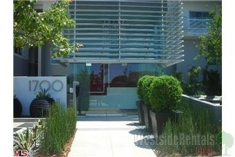 Primary Photo - 1700 SAWTELLE Blvd