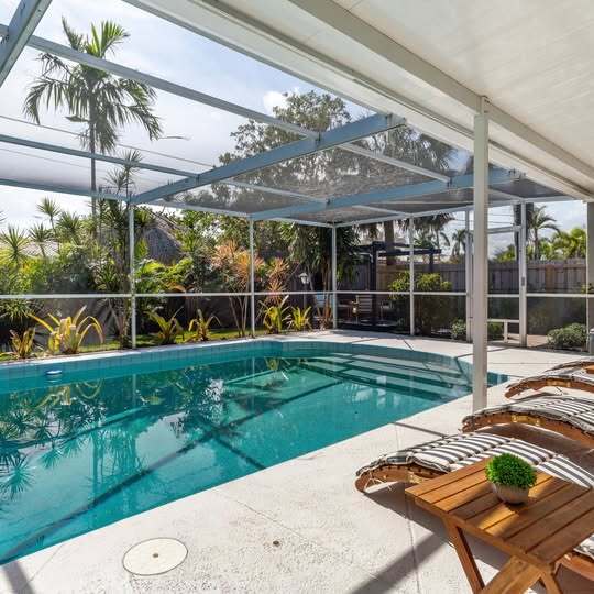 Foto principal - 1740 NE 49th St