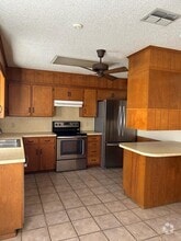 Building Photo - 7730 Sandpiper Way