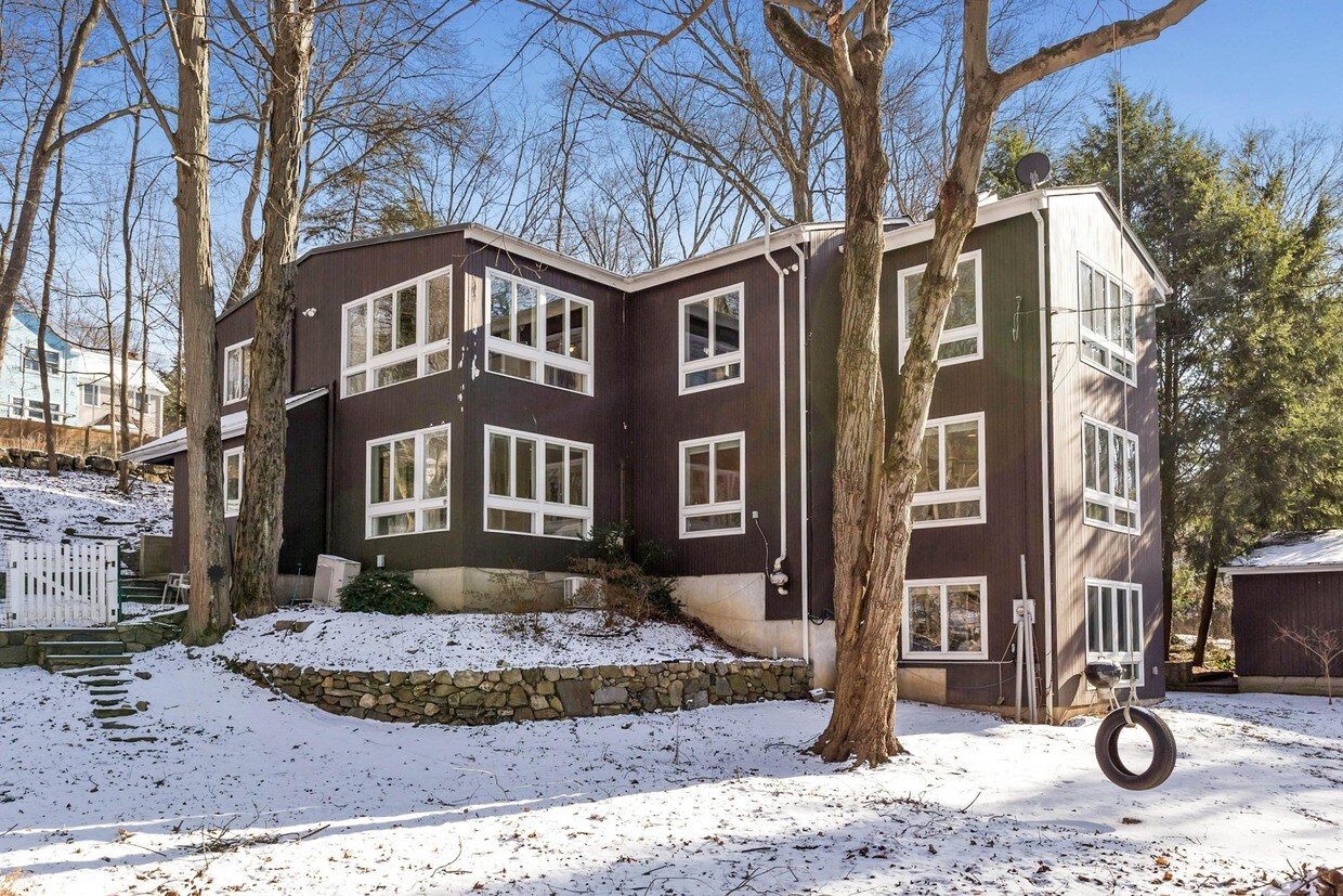 Foto principal - 123 Hoyt St