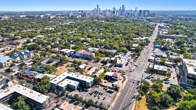 Foto del edificio - 3815 Guadalupe St