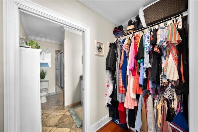 Foto del edificio - 2277 Peachtree Rd NE