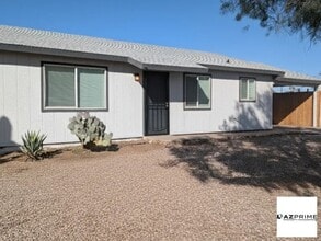 Building Photo - 11540 E Crescent Ave