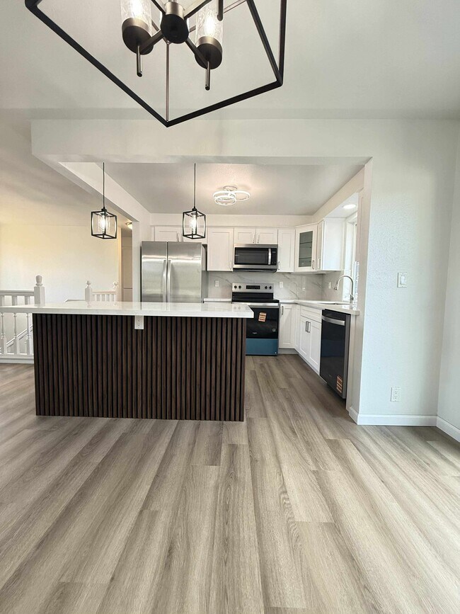 Foto del edificio - 5036 N Frace Ave