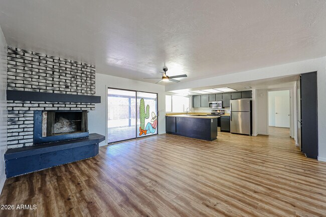 Foto del edificio - 2602 E Charleston Ave