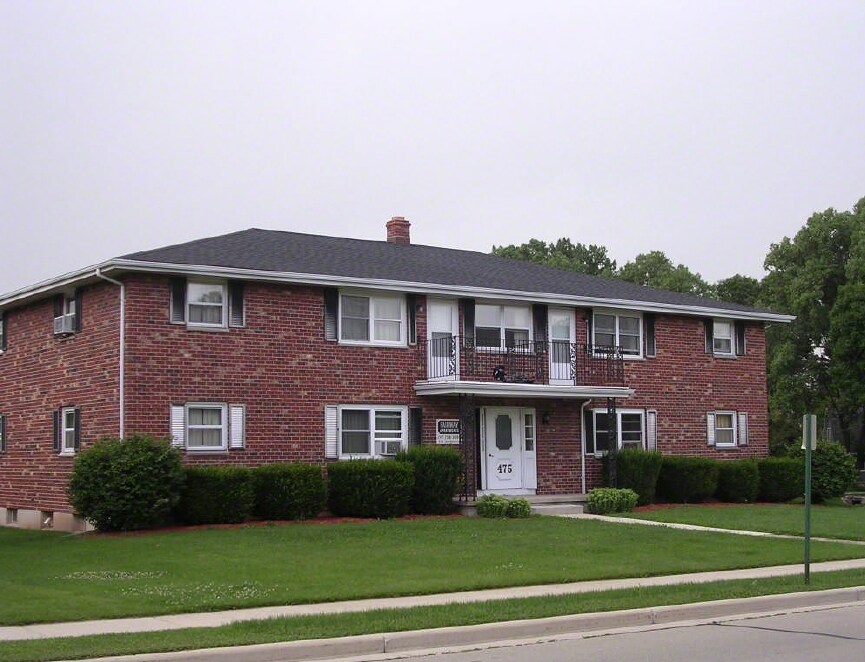 Foto principal - 475 Fairway Dr