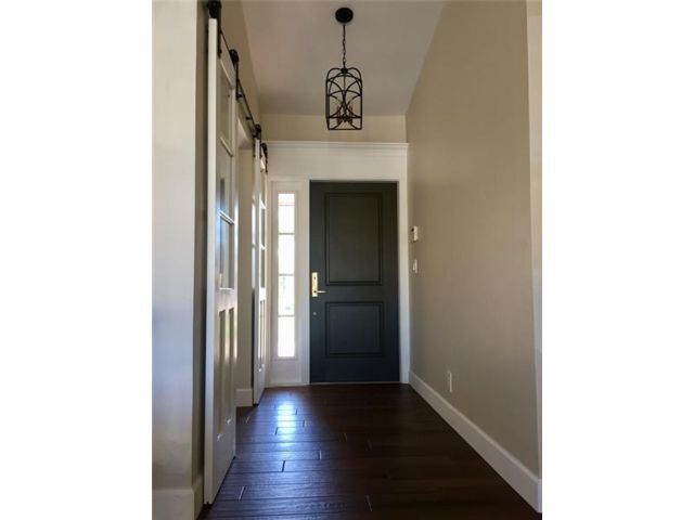 Building Photo - 5180 Deerhurst Crescent Cir