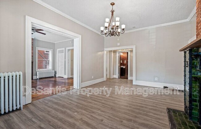 Foto del edificio - 259-261 N. Dithridge Street