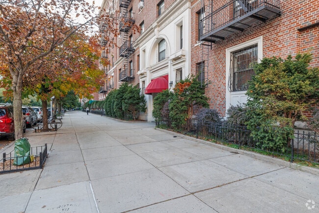 Sidewalk view - 315 Saint Johns Pl