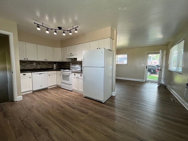 Photo - 5294 Meade St Townhome