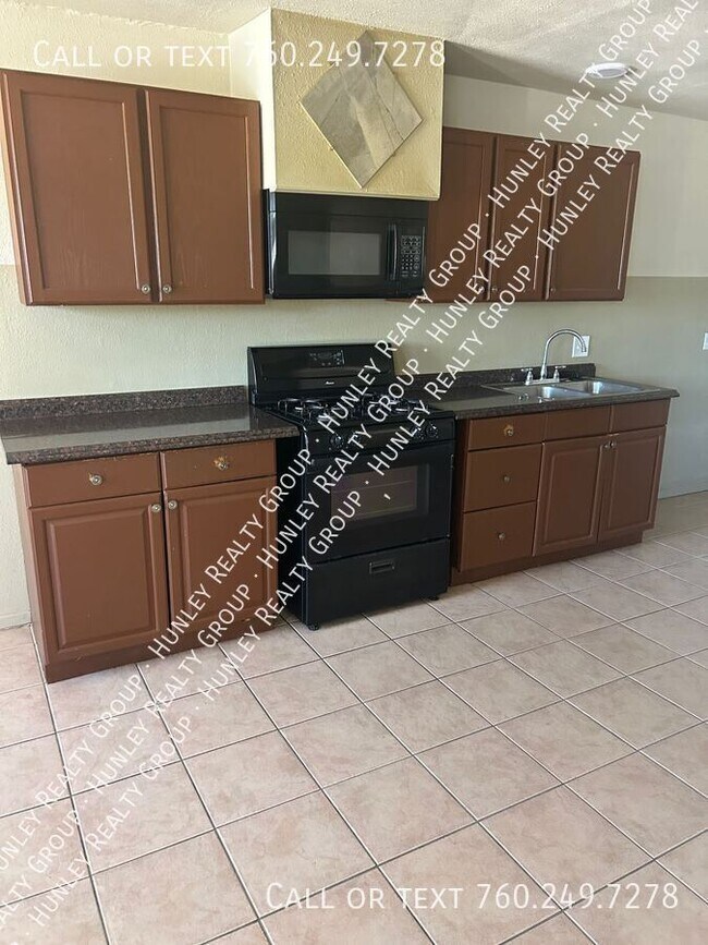 Foto del edificio - 21495 Nisqually Rd