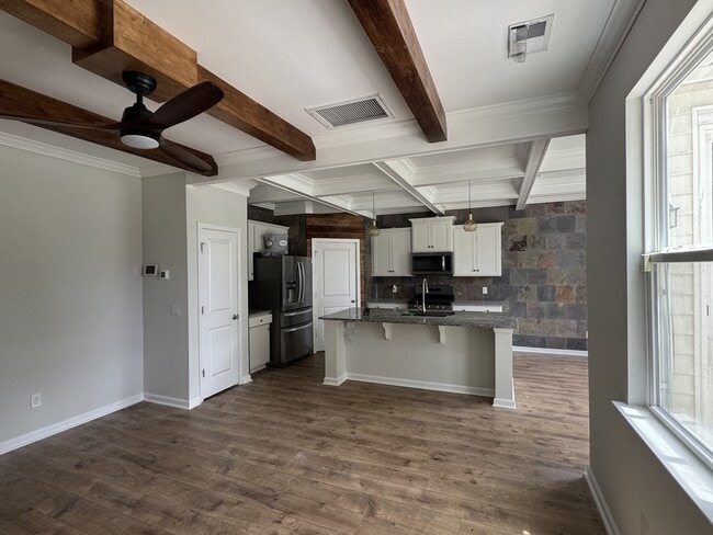 Building Photo - 1011 Sago Palm Ct
