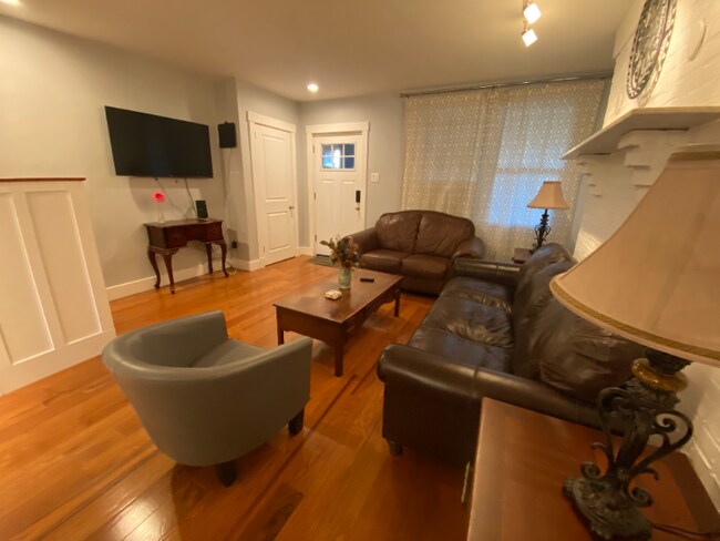 Foto del edificio - 519 S Trenton Ave