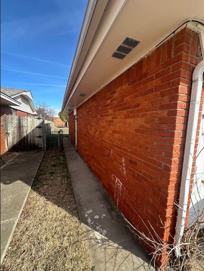 Building Photo - Rent to Own in Oklahoma City!