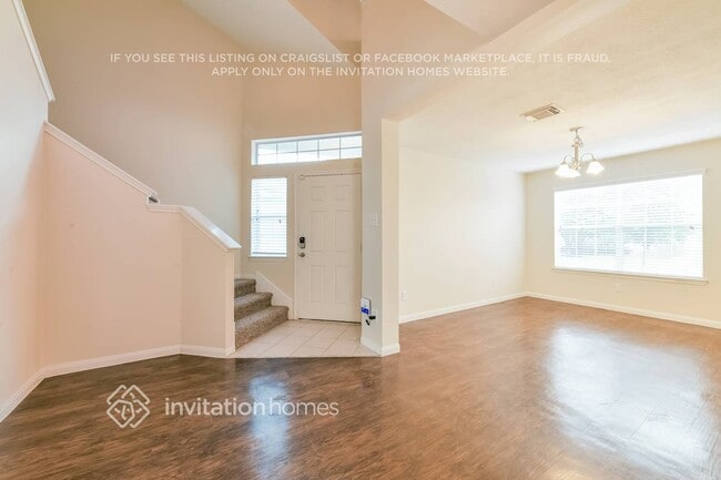 Foto del edificio - 1003 Redcrest Springs Ct