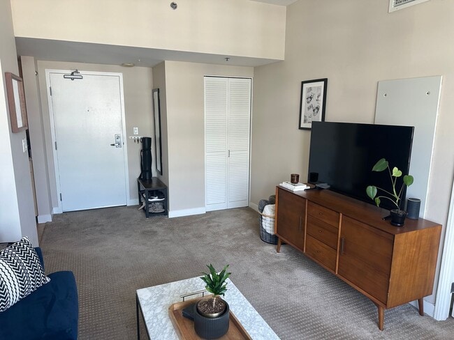 Building Photo - 1 Bedroom on the 16th Floor at Acqua Vista...