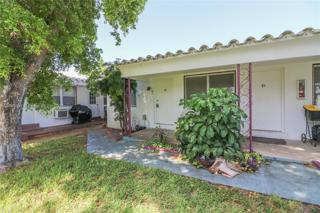Foto principal - 1727 Fletcher St