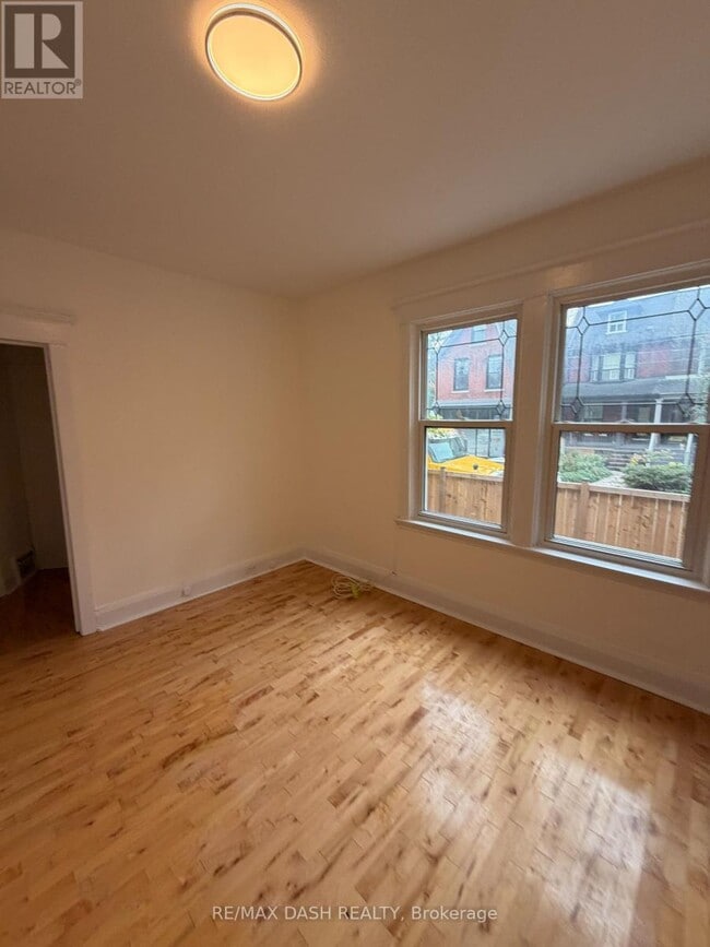 Building Photo - 54 Galley Ave