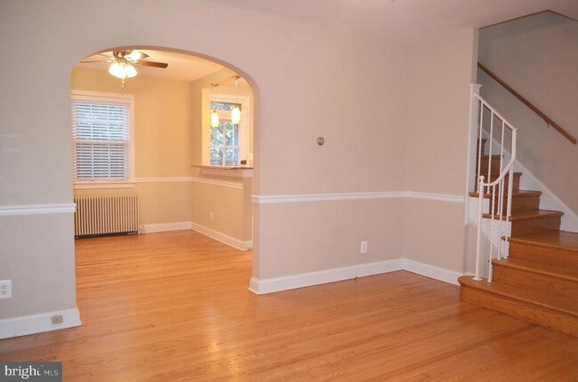 Building Photo - 206 S Courthouse Rd