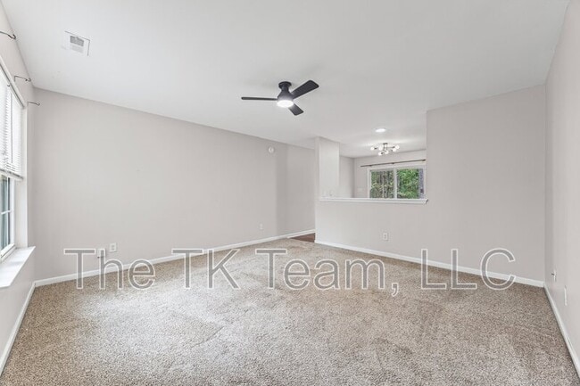 Building Photo - 12216 Lullingstone Rd