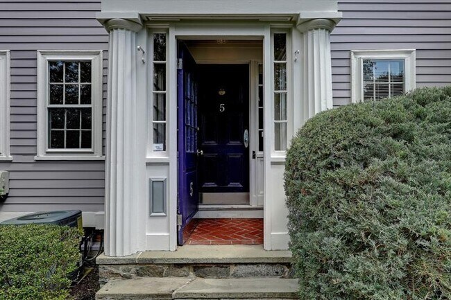 Foto del edificio - 5 Cushing St