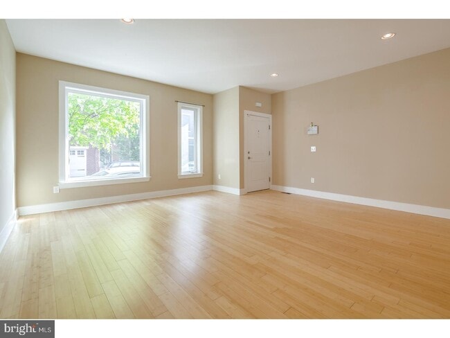Building Photo - 509 Carpenter St