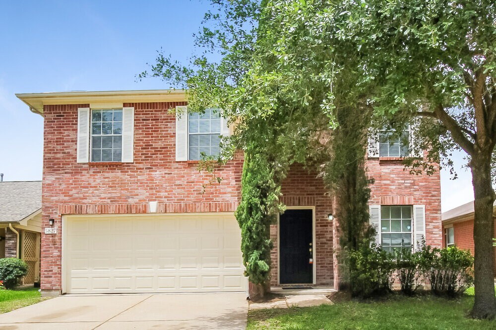 Foto principal - 5827 Clerkenwell Dr