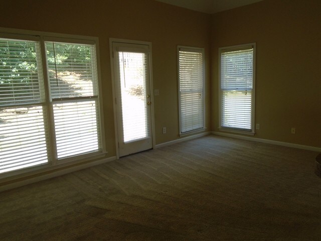 Foto del edificio - 4575 Secret Cove Ct