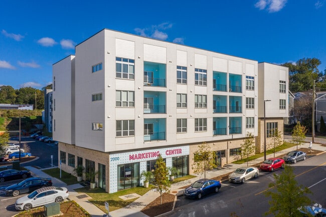 Building Photo - The Skylark
