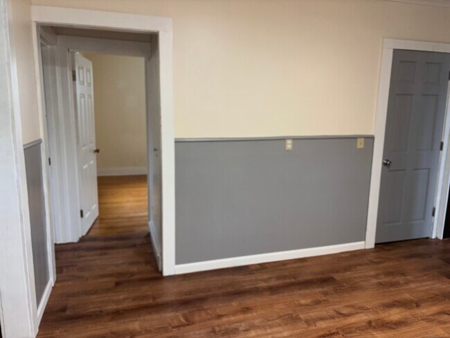 Foto del edificio - 49 N Harbor St