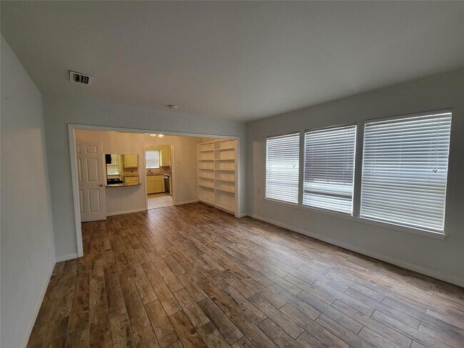 Foto del edificio - 4301 Dorothy St