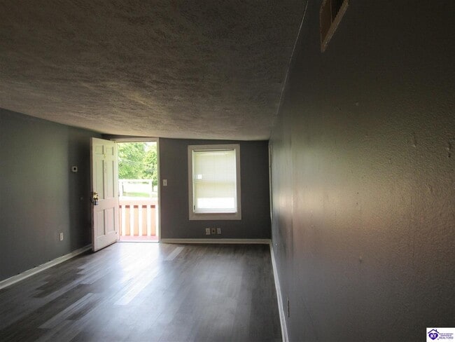 Building Photo - 3640 Flaherty Rd