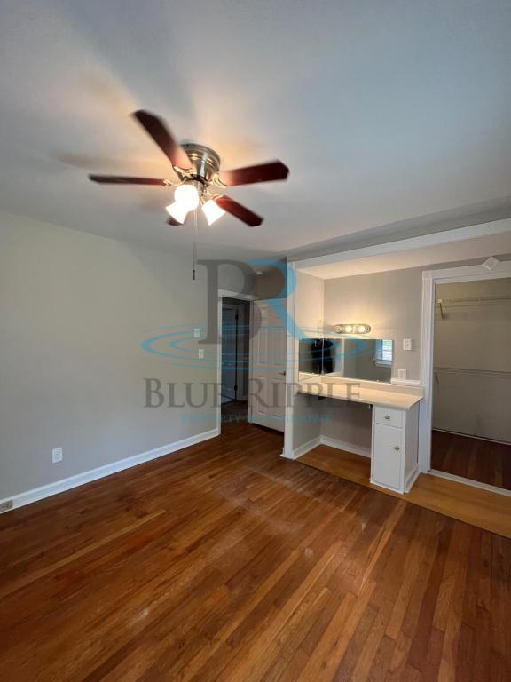 Foto del edificio - 1015 Bank St SE