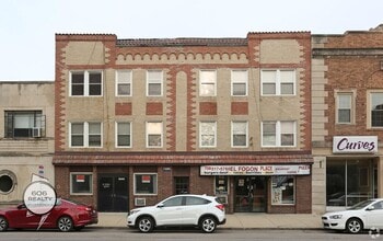 Building Photo - 3244 S Oak Park Ave