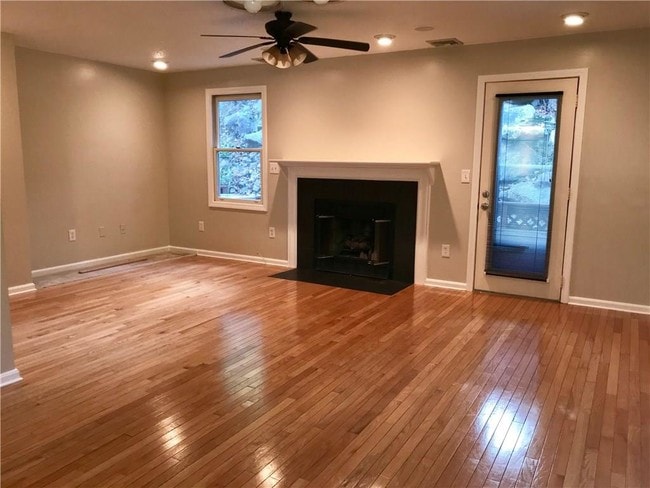Building Photo - 1603 Plainfield Pike