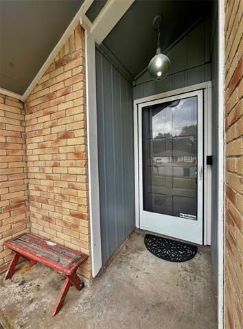 Building Photo - 2414 Clearhaven Ct