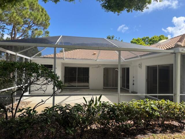 Foto del edificio - 7901 Chapman Oak Ct