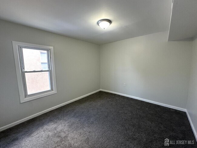 Foto del edificio - 21 Talmage Ave