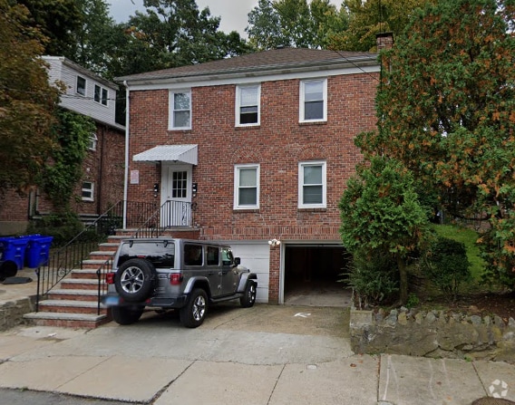 Building Photo - 95 Undine Rd