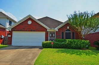 Building Photo - 8835 Aspen Meadow Dr