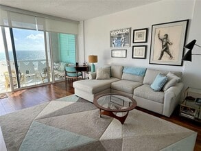 Building Photo - 2840 N Ocean Blvd